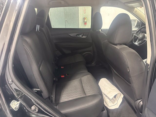 Used 2020 Nissan Rogue SV AWD/4WD image 21