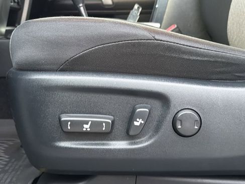 Used 2024 Toyota 4Runner SR5 image 24