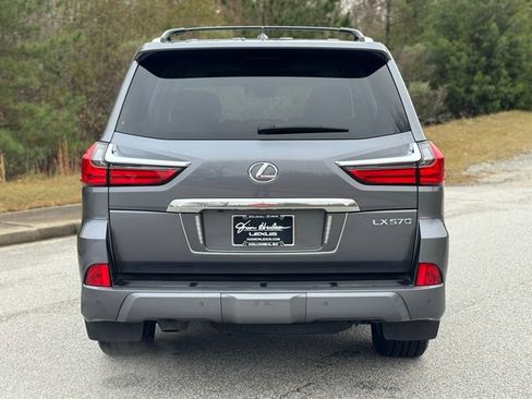 Used 2019 Lexus LX 570 4WD image 12