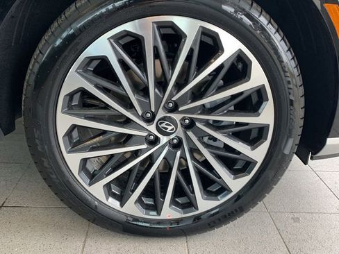 New 2026 Hyundai Palisade Calligraphy AWD/4WD image 16
