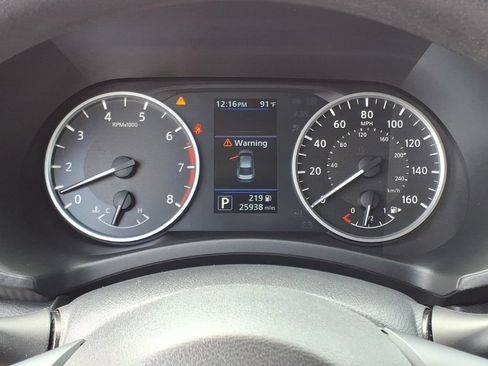 Used 2024 Nissan Sentra S FWD image 14