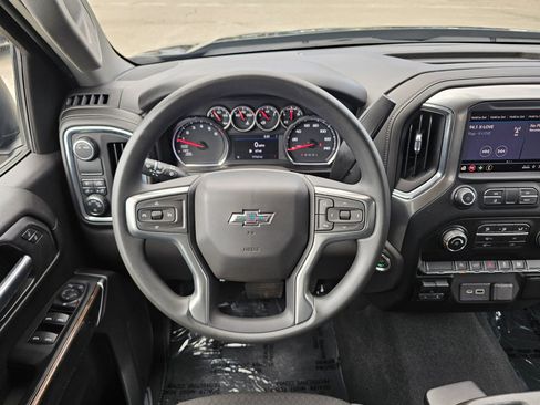 Used 2020 Chevrolet Silverado 1500 RST w/ RST Value Package RWD image 17