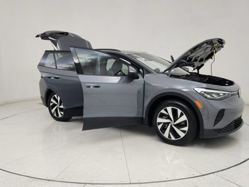 Used 2024 Volkswagen ID.4 2WD image 13