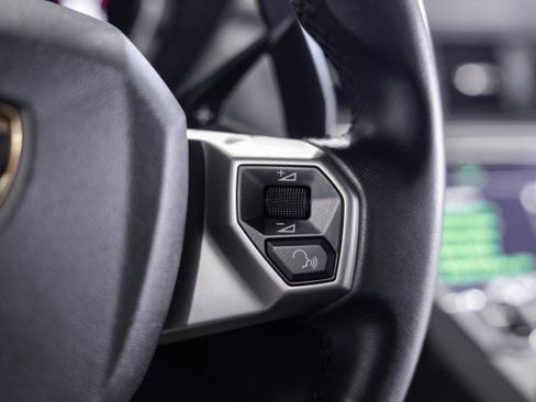 Used 2015 Lamborghini Aventador LP 700-4 image 63