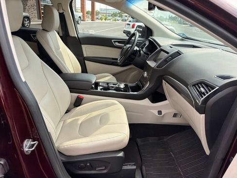 Used 2020 Ford Edge Titanium w/ Equipment Group 301A AWD/4WD image 14