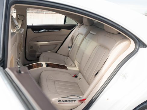 Used 2017 Mercedes-Benz CLS 550 w/ Premium 2 Package image 20