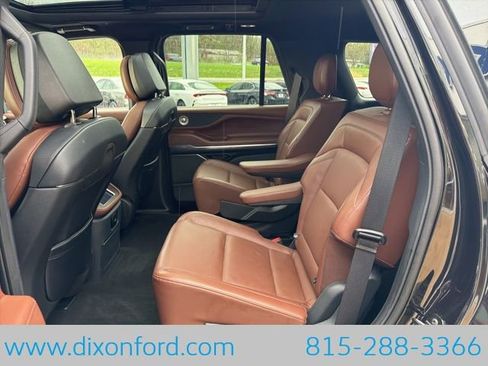 Used 2025 Lincoln Navigator Reserve AWD/4WD image 27