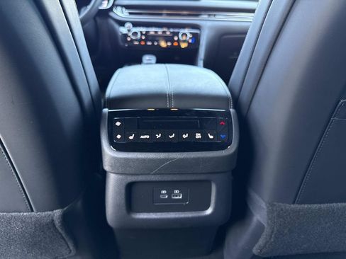Used 2025 INFINITI QX60 Luxe w/ Black Edition AWD/4WD image 16