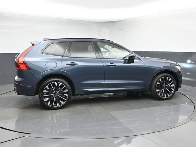 New 2026 Volvo XC60 B5 Ultra w/ Protection Package Premier AWD/4WD image 9