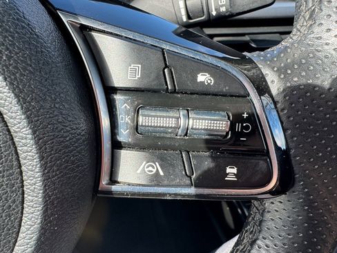 Used 2022 Kia Forte GT-Line w/ GT-Line Premium Package image 21