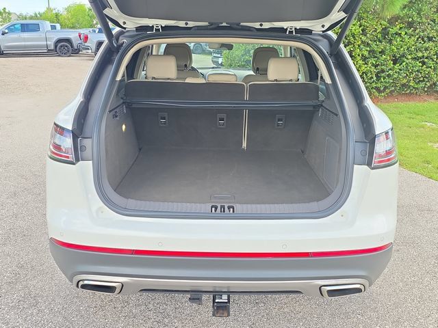 Used 2020 Lincoln Nautilus FWD w/ Equipment Group 101A image 5