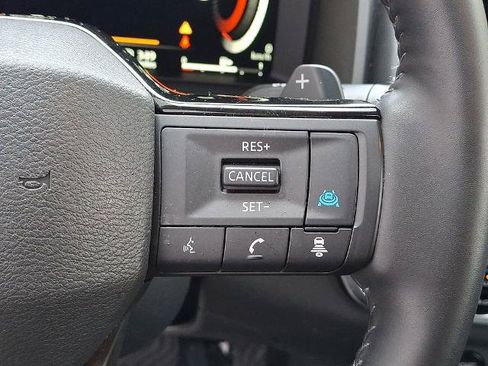 Certified 2025 Nissan Rogue Platinum w/ Platinum Premium Package AWD/4WD image 23