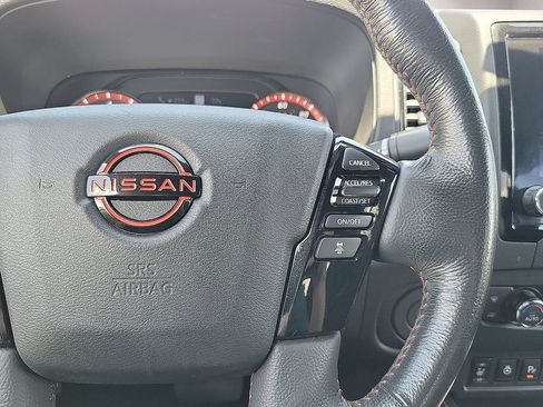 Used 2022 Nissan Frontier Pro-X RWD image 19