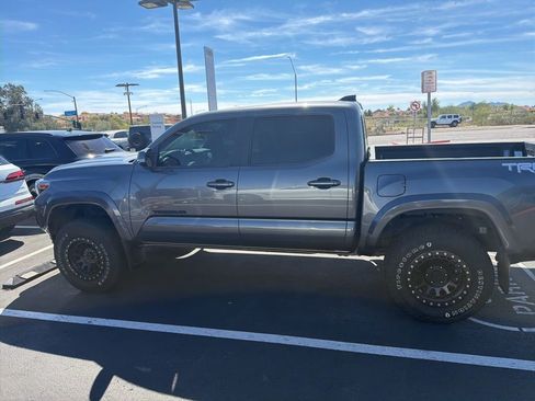 Used 2021 Toyota Tacoma TRD Sport w/ TRD Premium Sport Package image 8