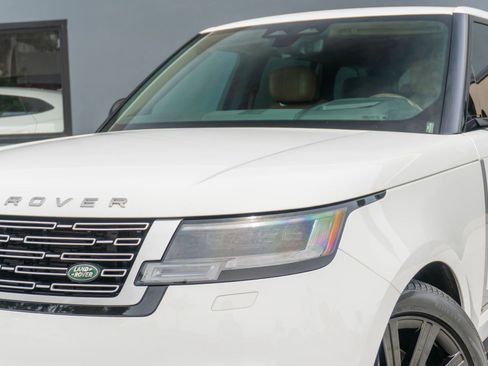 Used 2024 Land Rover Range Rover Long Wheelbase Autobiography AWD/4WD image 27