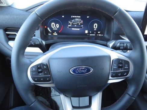 New 2026 Ford Explorer Active image 22