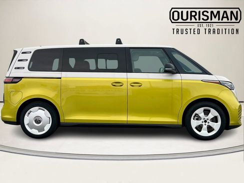 New 2025 Volkswagen ID. Buzz 1st Edition image 2