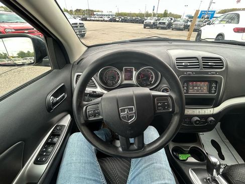 Used 2013 Dodge Journey SXT w/ Flexible Seating Group FWD image 28