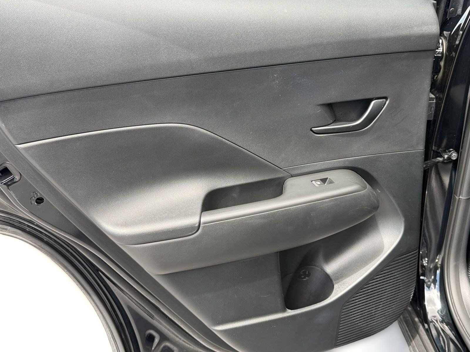 Used 2026 Hyundai Kona SEL Sport FWD image 32