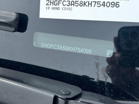 Used 2019 Honda Civic Si image 2