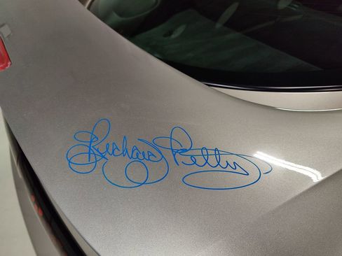 Used 2000 Pontiac Firebird Formula w/ Security Pkg image 11