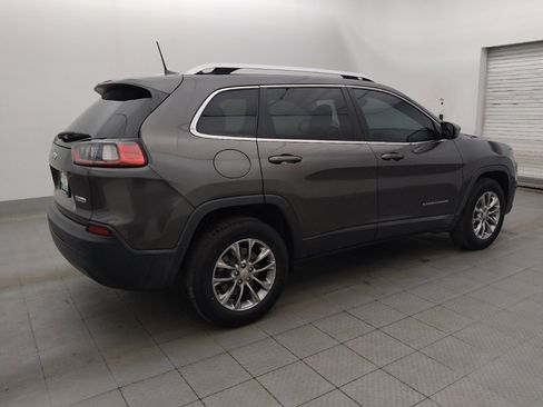 Used 2019 Jeep Cherokee Latitude Plus w/ Comfort/Convenience Group AWD/4WD image 10