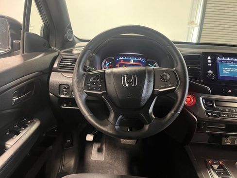 Used 2022 Honda Pilot Sport image 21
