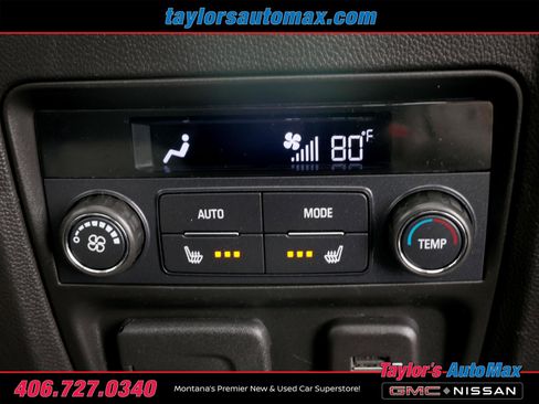 Used 2024 Buick Enclave Avenir w/ Avenir Technology Package AWD/4WD image 41