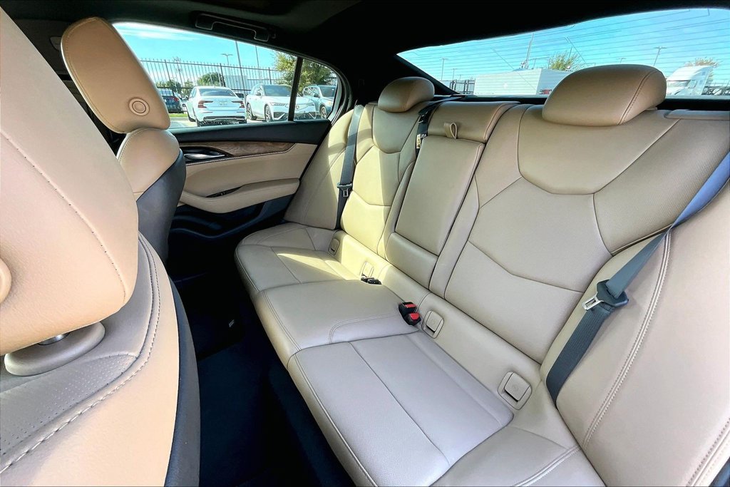 Used 2021 Cadillac CT5 Premium Luxury RWD image 31