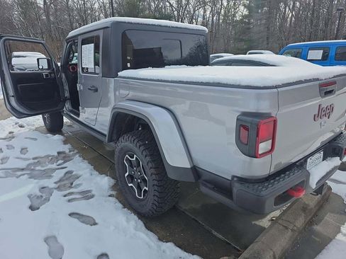 Used 2020 Jeep Gladiator Rubicon image 3