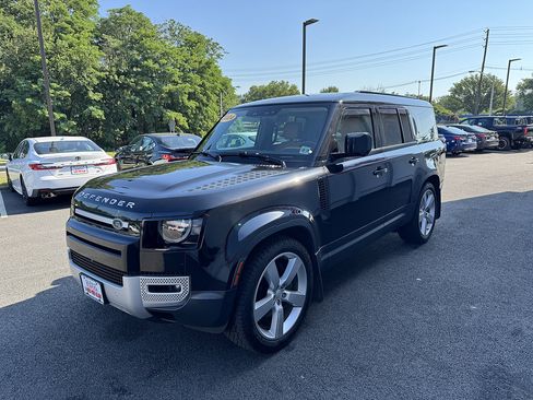 Used 2024 Land Rover Defender 130 S AWD/4WD image 2