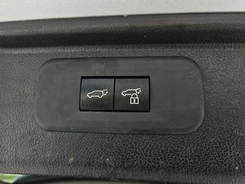 Used 2025 Toyota Grand Highlander AWD image 9