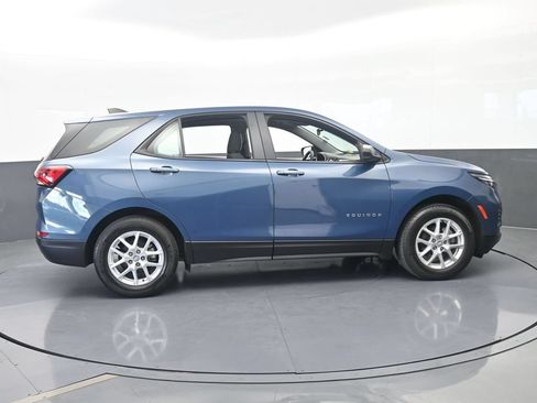 Used 2024 Chevrolet Equinox LS FWD image 7