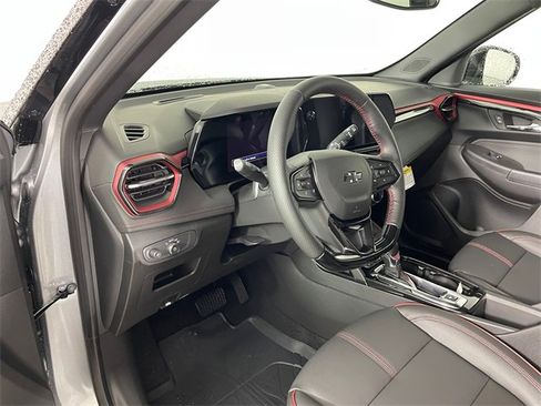 New 2026 Chevrolet TrailBlazer RS w/ Convenience Package image 3