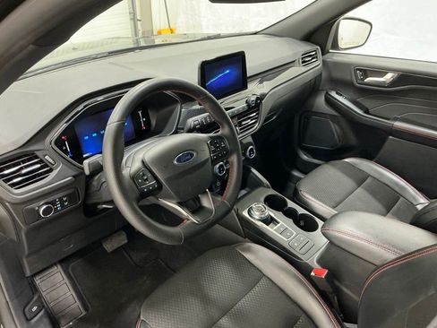 Used 2025 Ford Escape ST-Line AWD/4WD image 10