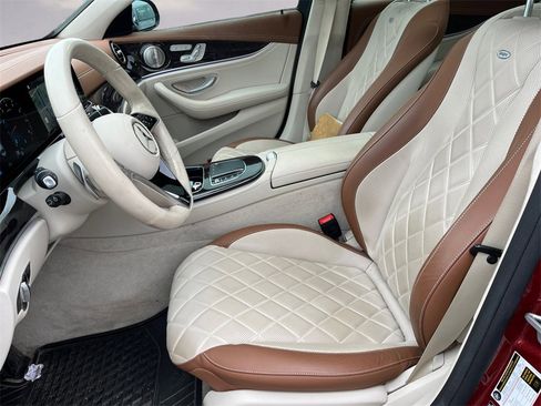 Certified 2021 Mercedes-Benz E 350 4MATIC Sedan image 9