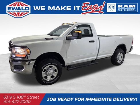 New 2024 RAM 2500 Tradesman w/ Chrome Appearance Group AWD/4WD image 17