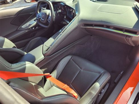 Certified 2025 Chevrolet Corvette Stingray Coupe w/ 1LT image 17