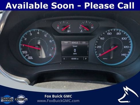 Used 2019 Chevrolet Malibu LT FWD image 16