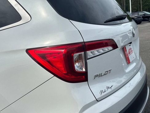 Used 2021 Honda Pilot Black Edition image 12