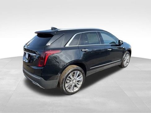 Certified 2023 Cadillac XT5 Premium Luxury image 4