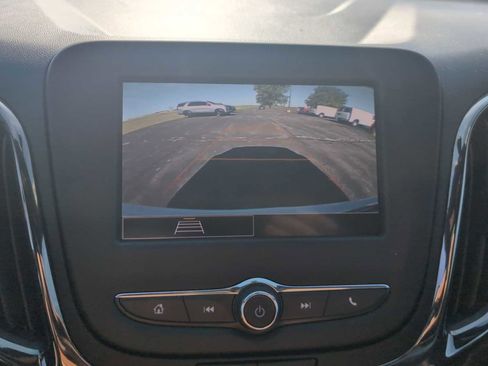 Used 2022 Chevrolet Equinox RS w/ LPO, Floor Liner Package FWD image 14