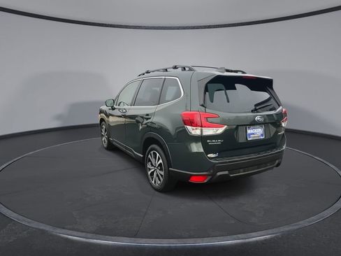 Used 2023 Subaru Forester Limited image 7