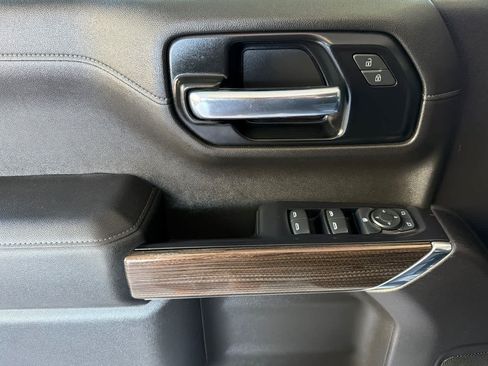 Used 2020 Chevrolet Silverado 1500 RST AWD/4WD image 12