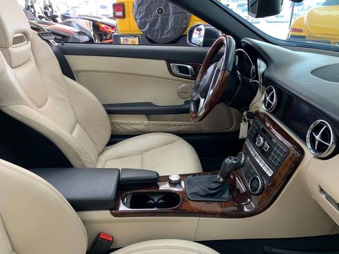 Used 2012 Mercedes-Benz SLK 350 SLK 350 2dr Convertible image 20