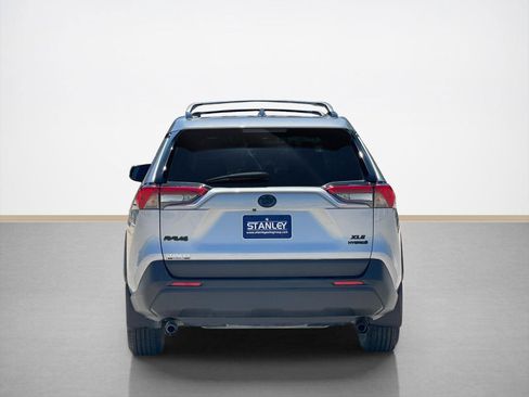 Used 2024 Toyota RAV4 XLE Premium AWD/4WD image 7