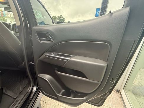 Used 2021 Chevrolet Colorado ZR2 image 28