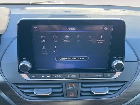 Used 2024 Nissan Altima 2.5 SV image 24