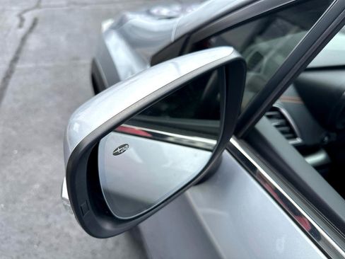 Used 2018 Subaru Crosstrek 2.0i Limited image 36