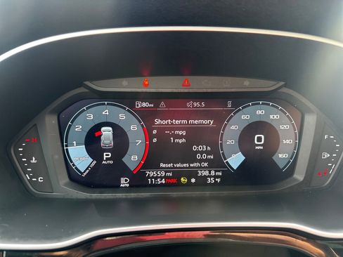 Used 2022 Audi Q3 2.0T Premium w/ Convenience Package image 8